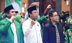 ketua-umum-dpp-ppp-romahurmuziy-tengah-min Ketua Umum Dpp Ppp Romahurmuziy Tengah Min